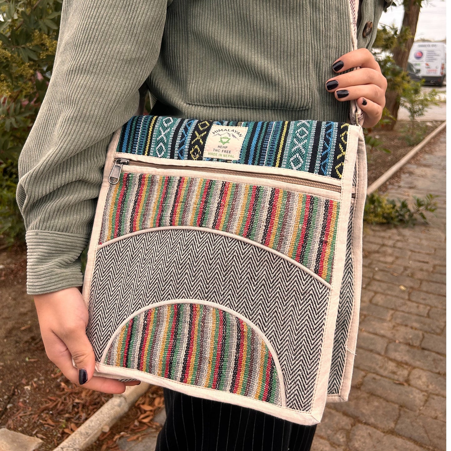 Hanf Laptop Messenger Bag - Curves