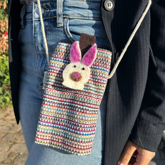 Rosa gestreifte Handytasche - Verziert mit einem Häschen