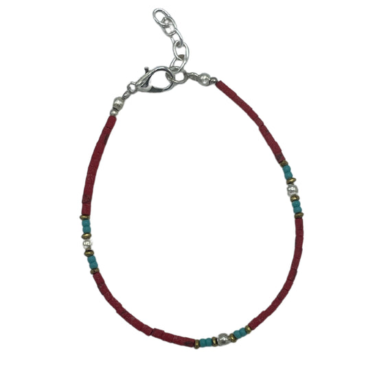 Nepalesisches Armband mit extra feinem Edelstein – Koralle Tribal Perle