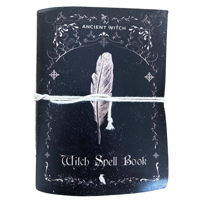 Verschiedene Hexenritual-Notizbücher - Leder (15,2 x 11,4 cm) - Vitrine