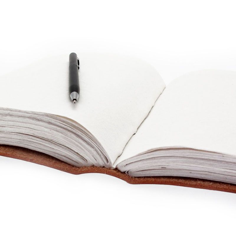 Riesiges, anpassbares Besucherbuch aus Leder