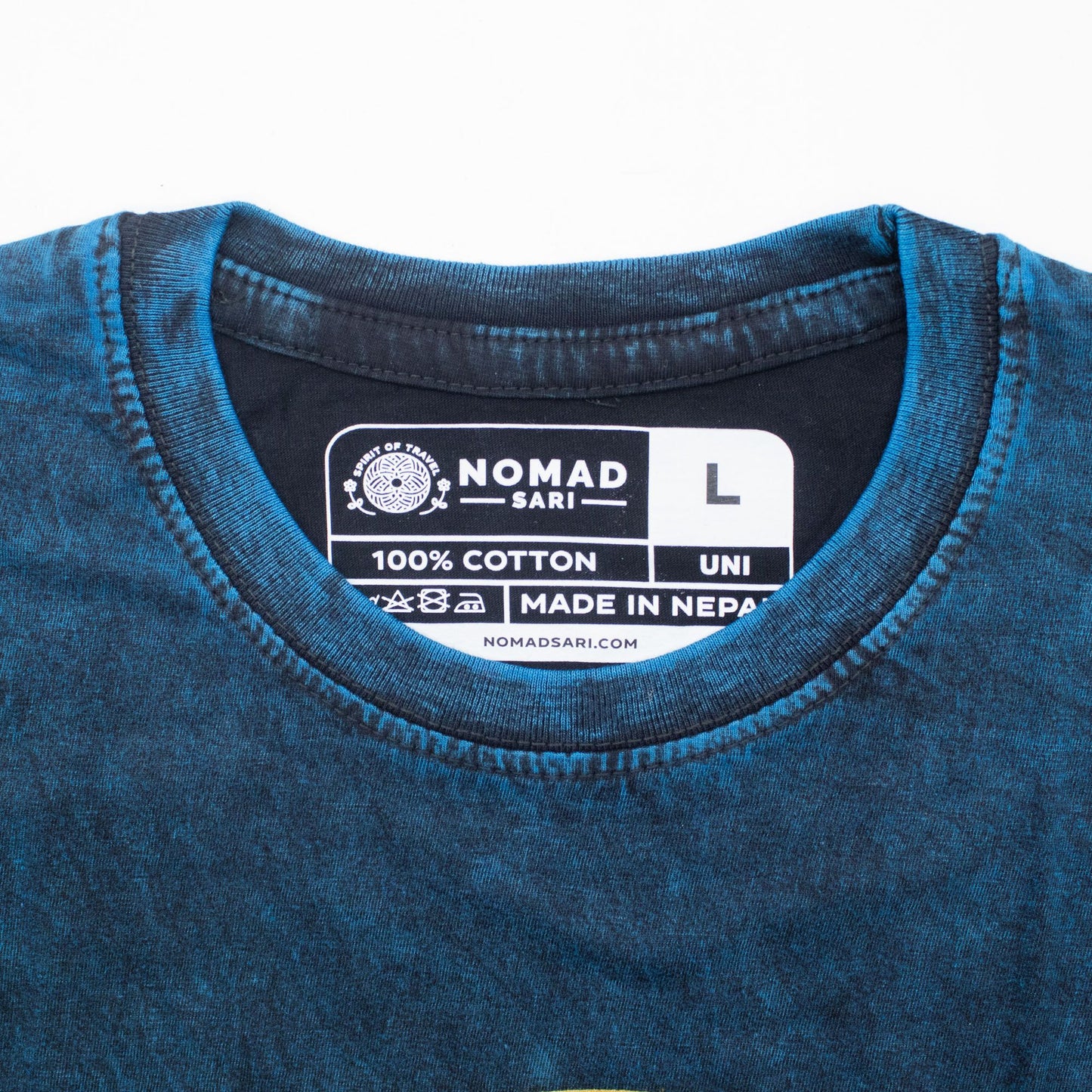 Camiseta de algodón lavado a piedra Nomad Sari - Mantente salvaje, hijo de la luna - Azul - Grande