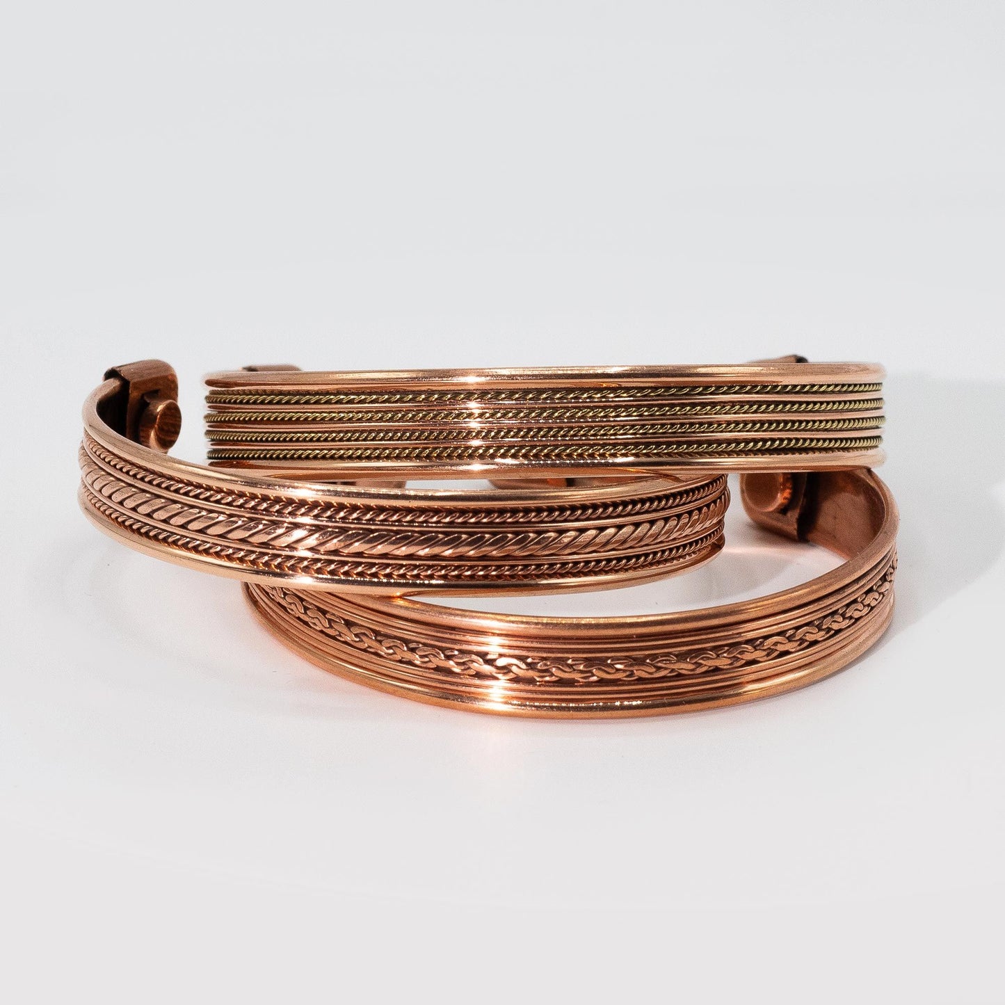 Kupferband- und Magnetdesign-Armbänder (sortiert)