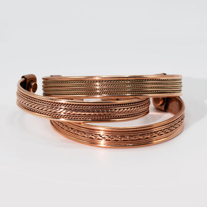Bracelets à bande de cuivre et à motif magnétique (assortis)