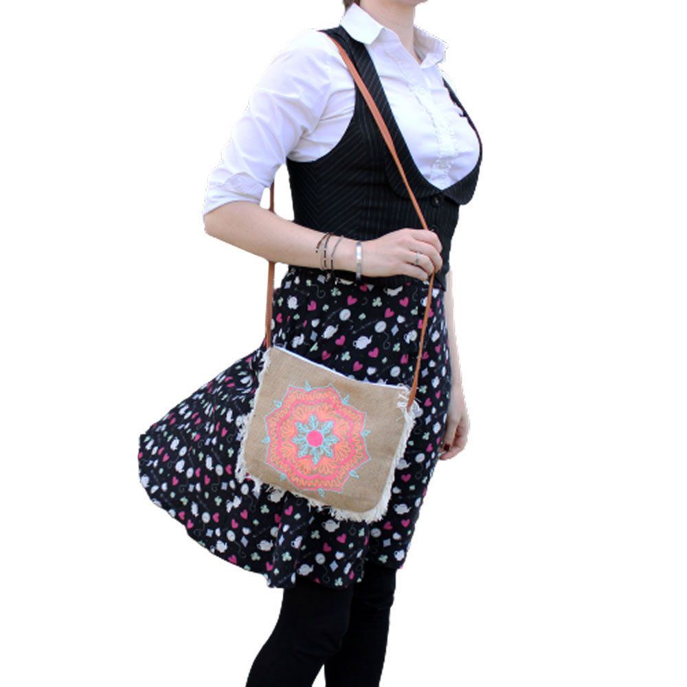 Fransentasche - Mandela-Stickerei