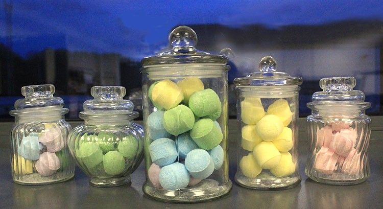 Bote caramelos lineas verticales