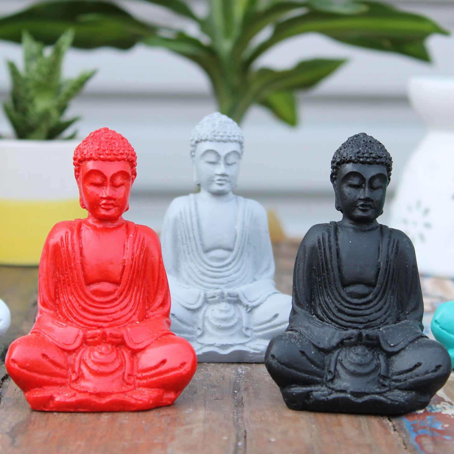 6 x Mini Buddha Mate (verschiedene Farben)