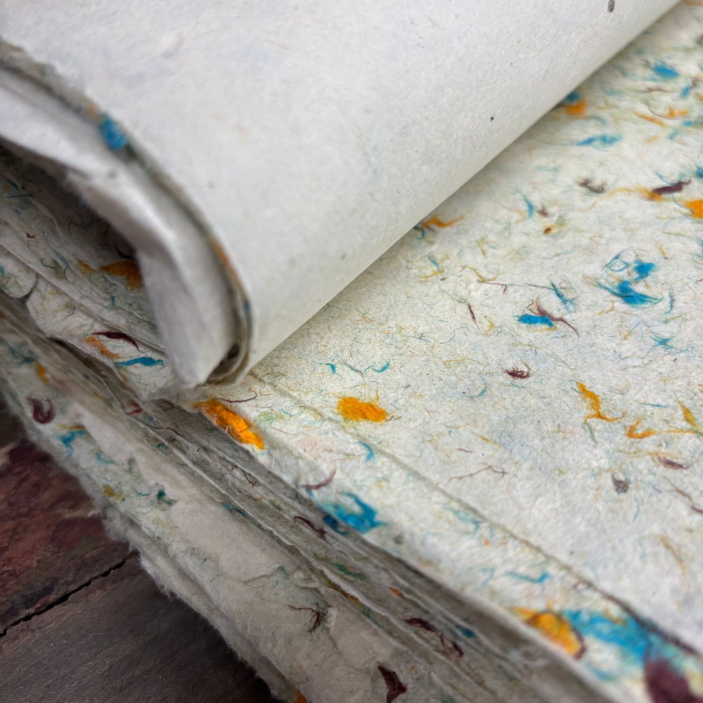 Papier cadeau fait main Lokta - Mélange de coton