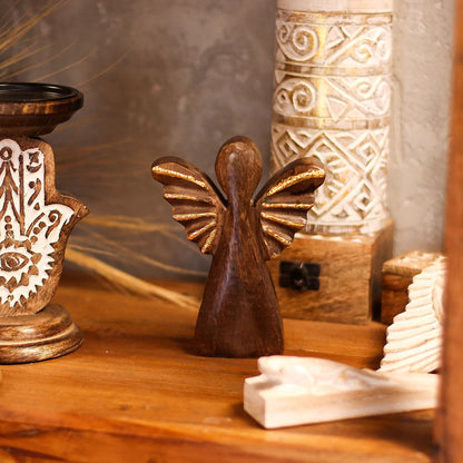 Ángel de madera de mango mediano - Decoración dorada - 16 cm