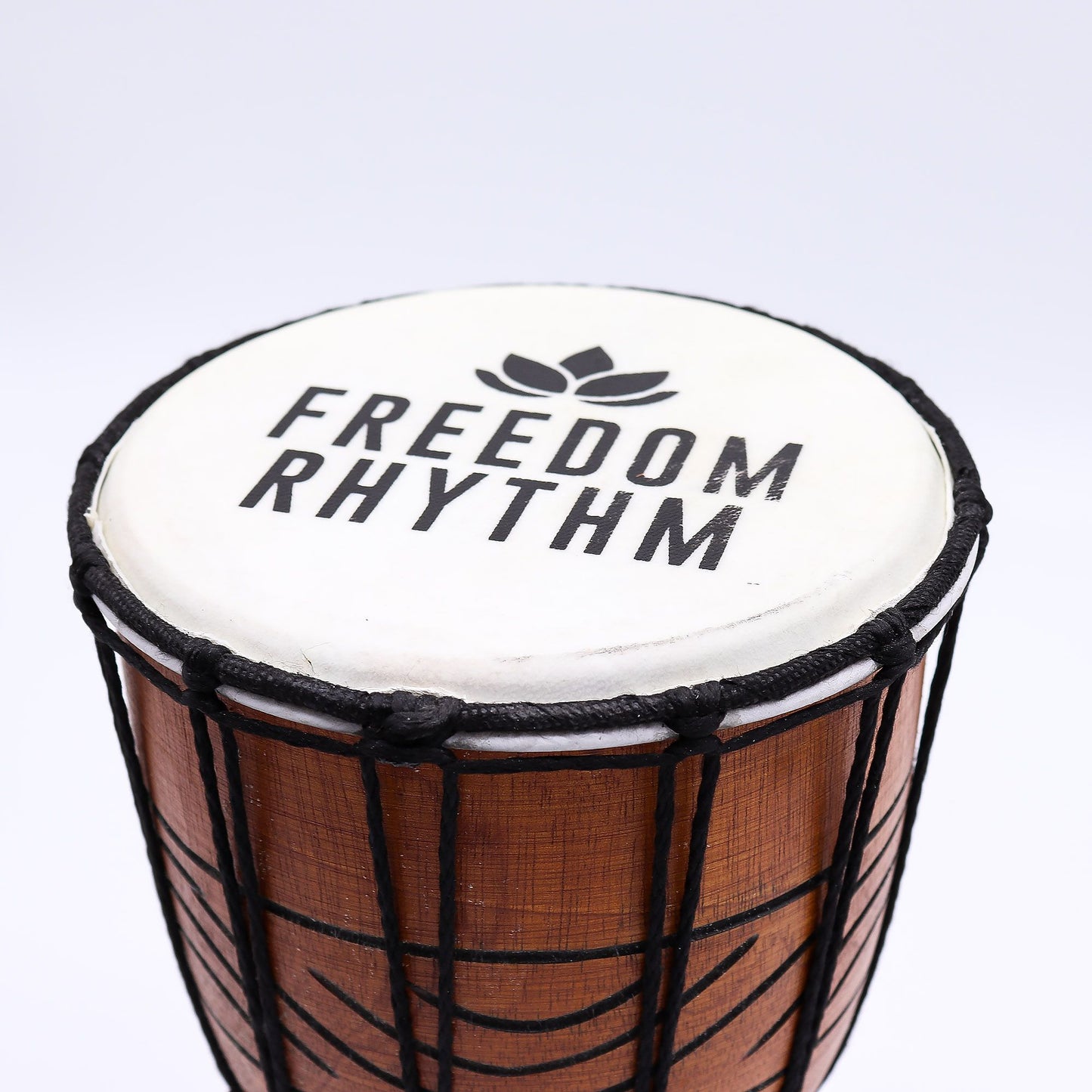 Tambor Pro Djembe Pequeño "Ritmo de Libertad" – Sonido Agudo – 30 cm