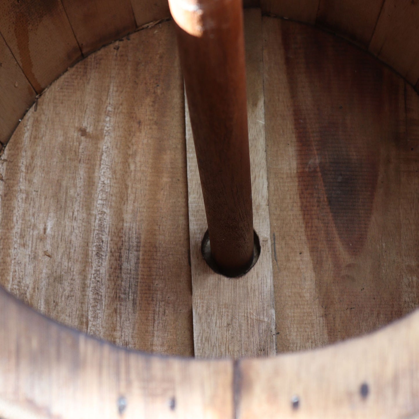 Tabouret et porte-parapluie en forme de tonneau de bière - Naturel