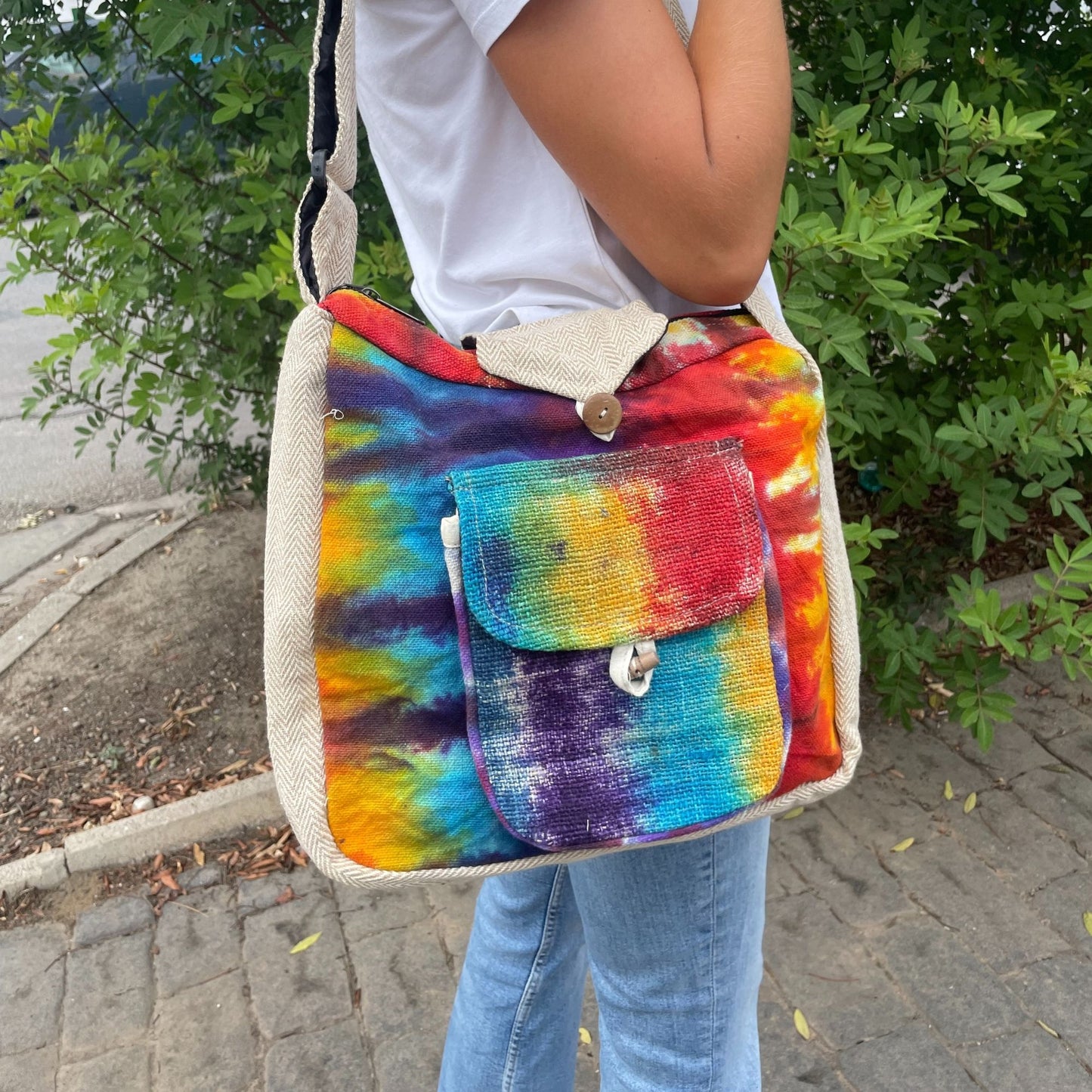 Batik-Studientasche aus Hanf mit Vordertasche
