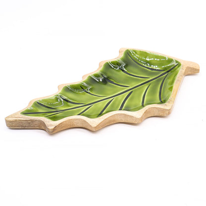 Lost in the Woods - Holzschale mit glasierten Blättern - 33 x 17 cm