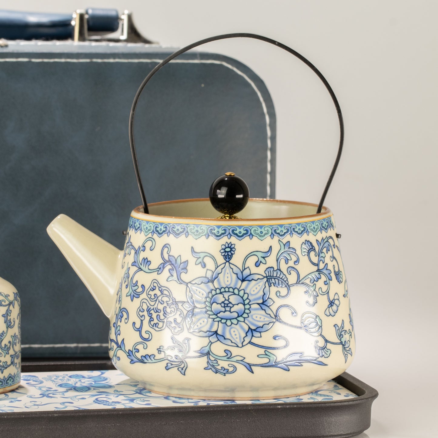 Conjunto de tetera de viaje y dos tazas - China Ru Azul