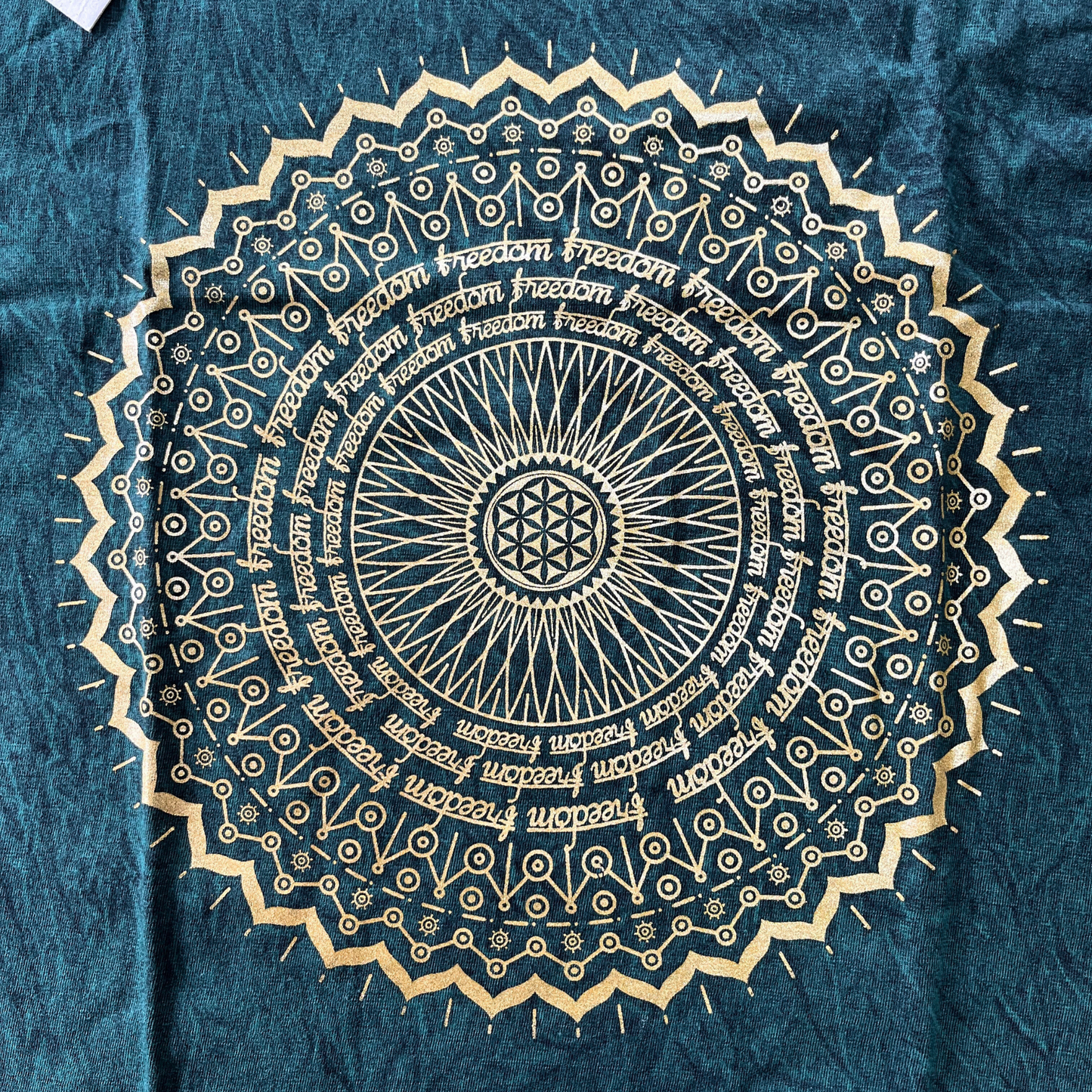 Extra großes Nomad Sari T-Shirt – Mandala – Grün