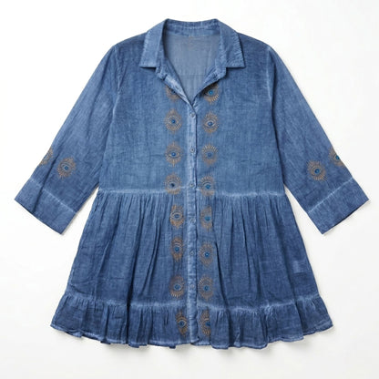 Nomad Sari en la colección Med - Vestido túnica - Azul oscuro con estampado en bloque de ojo mal de ojo (M-L)