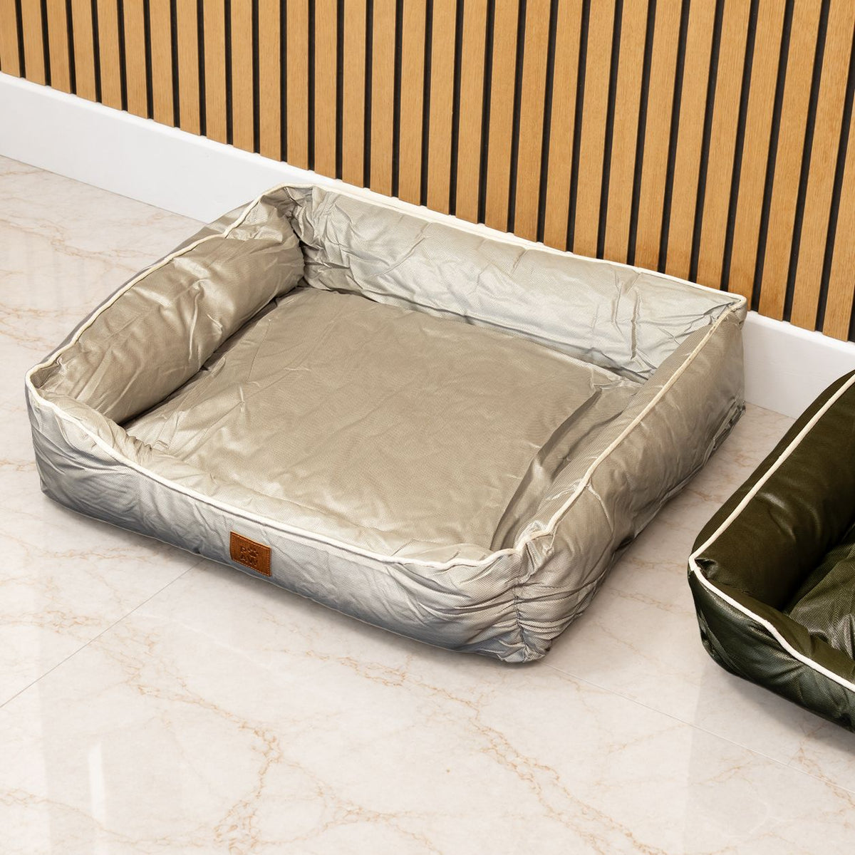 Cama PAW – Mediana caqui beige – 70 × 60 × 15 cm