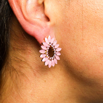 Boucles d'oreilles créoles en verre vintage rose tendre