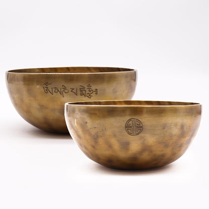 Extra große nepalesische Mondschale – (ca. 1450 g) – 22 cm