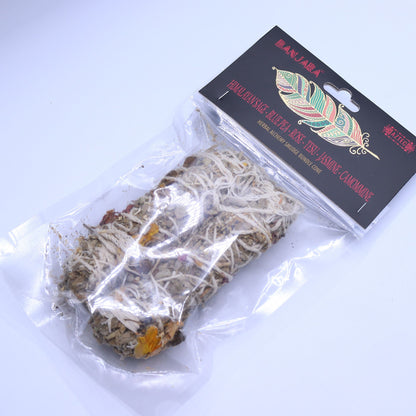 Banjara Smudge - Salvia del Himalaya, Flor de guisante azul, Rosa, Tesu, Jazmín, Manzanilla