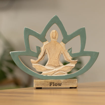Yoga Mujer de Madera - Flor de Loto - Verde Azulado - Fluir