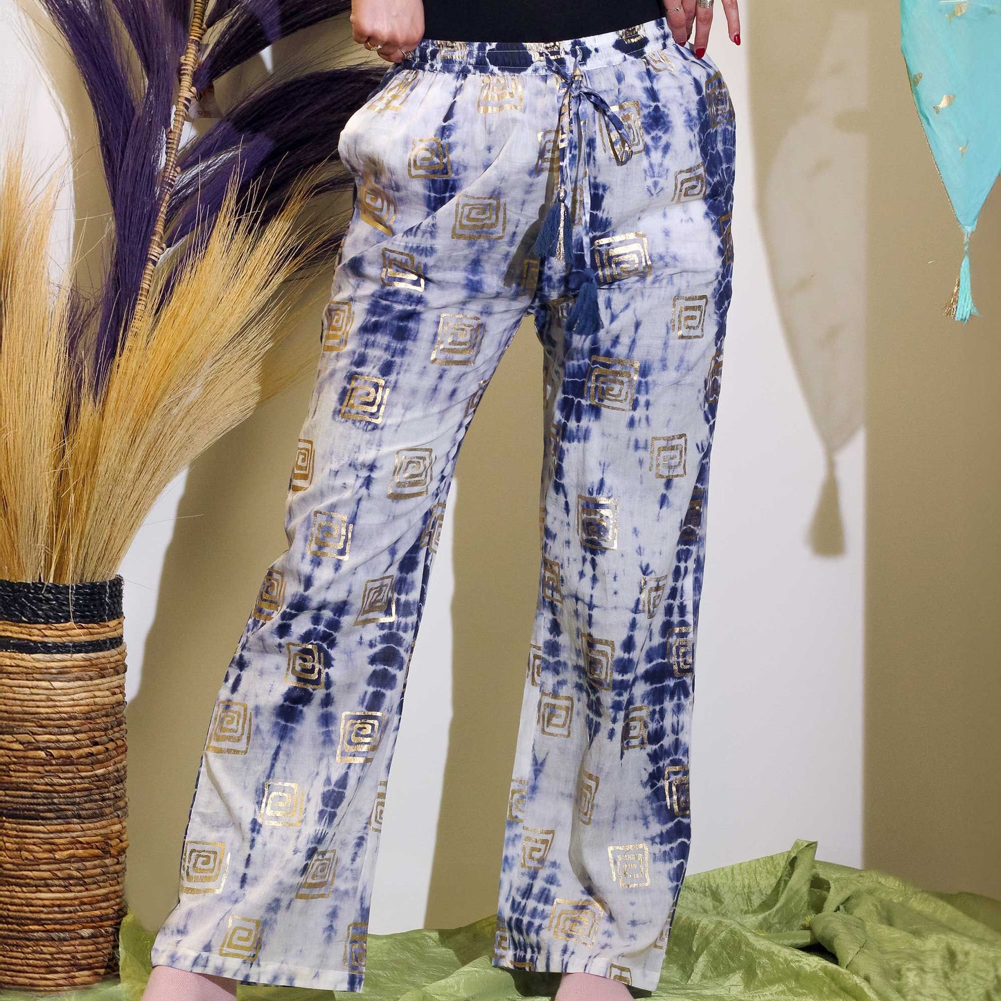 (ML) Collection Nomad Sari méditerranéen - Pantalon - Motif grec en or et bleu