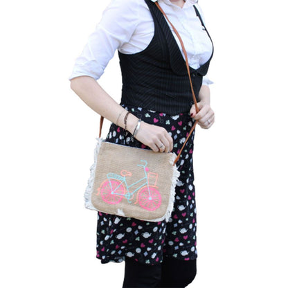 Bolso con flecos - Bordado De Patrón De Verano