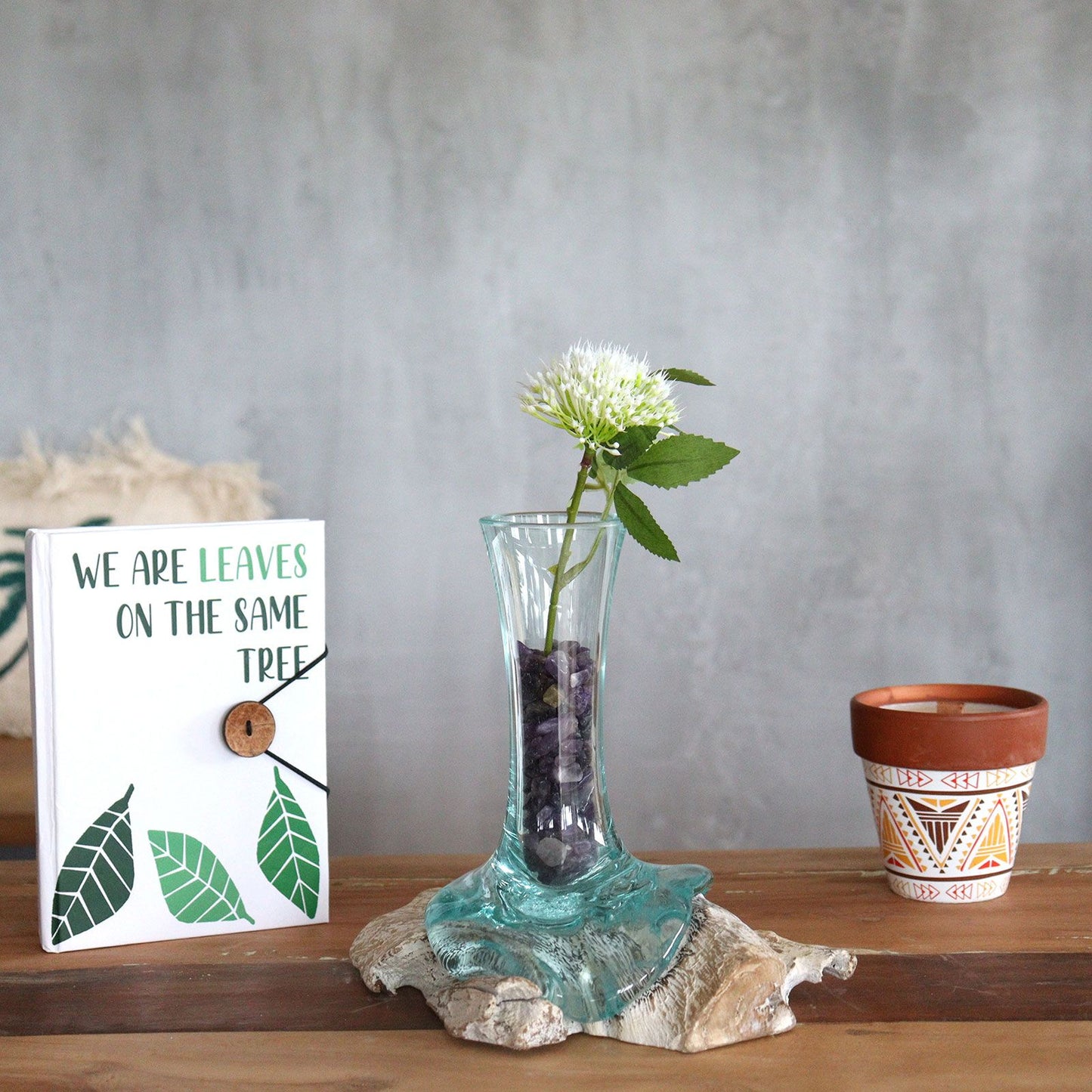 Geschmolzenes Glas auf gebleichtem Holz - Vase - Klein
