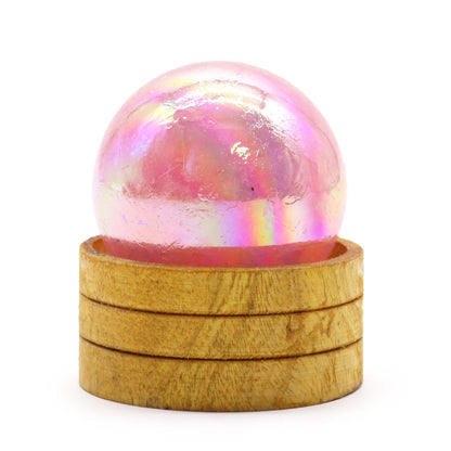 Sphère en cristal de quartz rose de 50 mm avec aura en titane et support