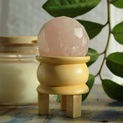 Boule de guérison et support en pierre précieuse - Quartz rose