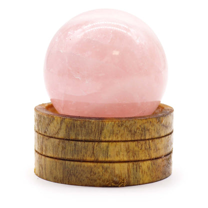 Sphère en cristal de quartz rose de 50 mm avec support