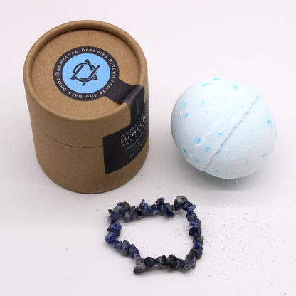 Bracelet en pierres précieuses sodalite et bombe de bain