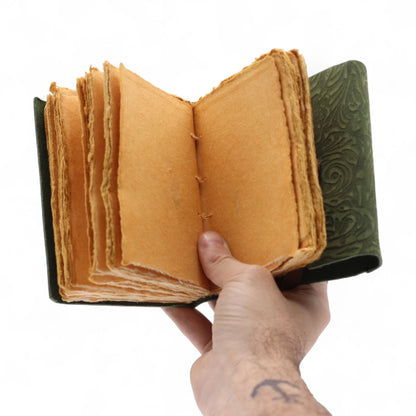 Carnets en cuir à bordure épaisse (5 x 3,5 pouces) - Motif labyrinthe vert
