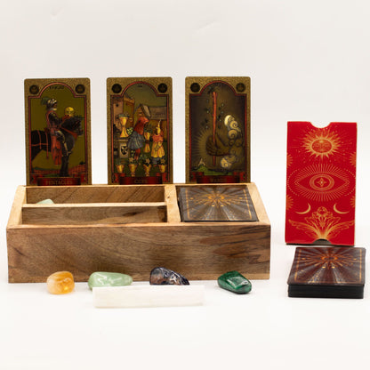 Dreiteilige Tarotbox mit Kartenständer