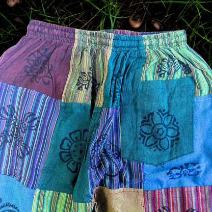 Nomaden-Sari – Pilzhose – Blockdruck-Designs – Grüntöne (110 x 120 cm) L/XL