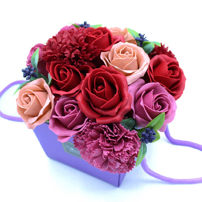 Bouquet de savons du jardin d'été