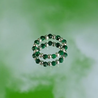 Set aus Ringen mit Nymphengeist-Edelstein – Waldgeist