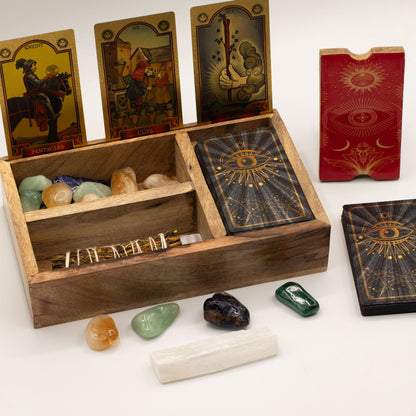 Dreiteilige Tarotbox mit Kartenständer