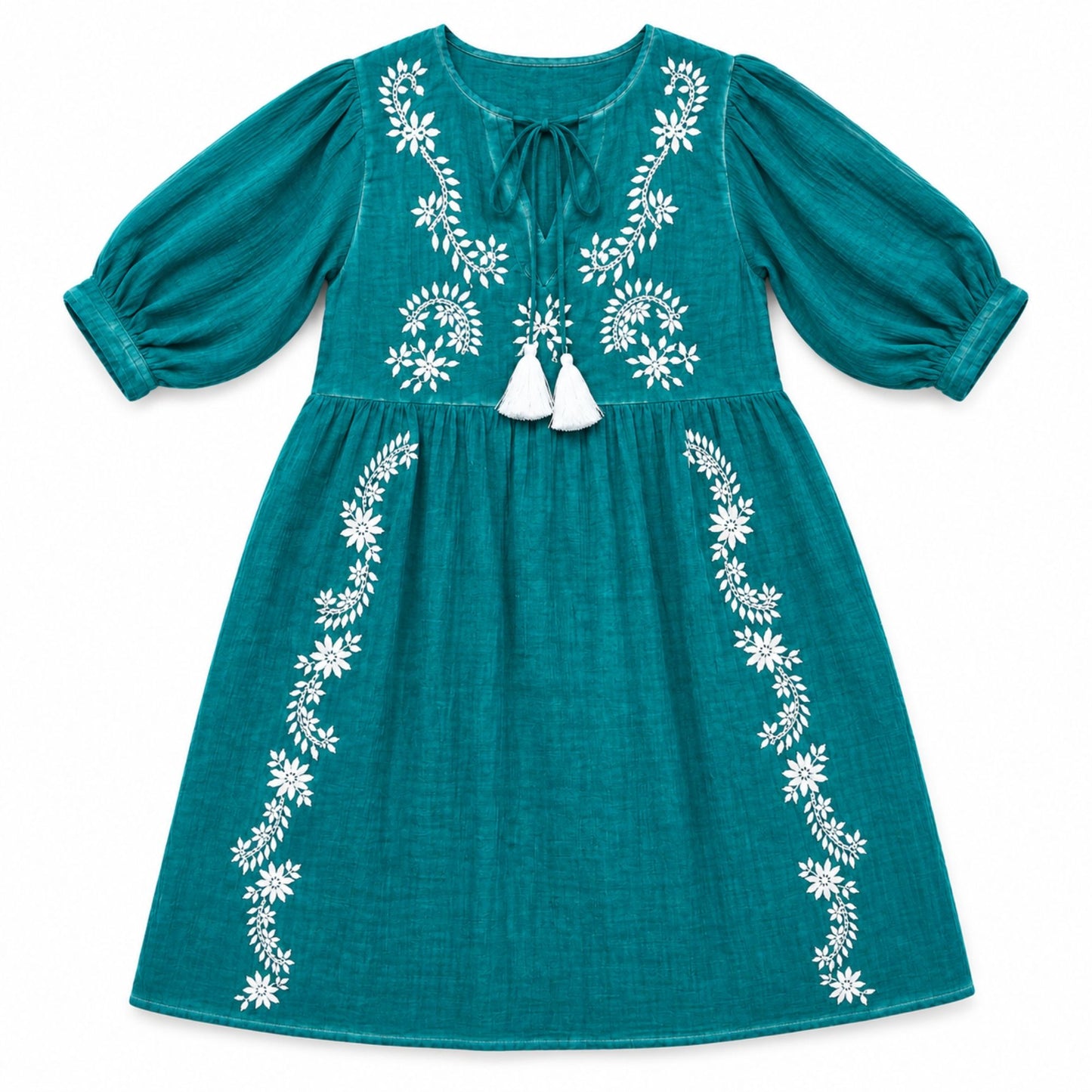 Nomad Sari en la Colección Med - Vestido - Turquesa con Bordado y Borlas (M-L)