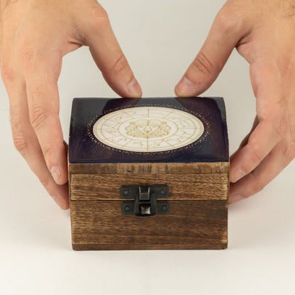 Pequeña caja esmaltada - Leo