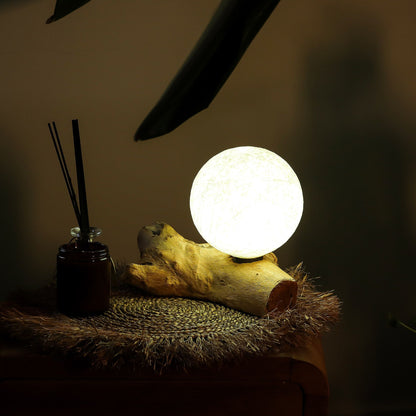 Lampe de table avec abat-jour sphérique - Ivoire