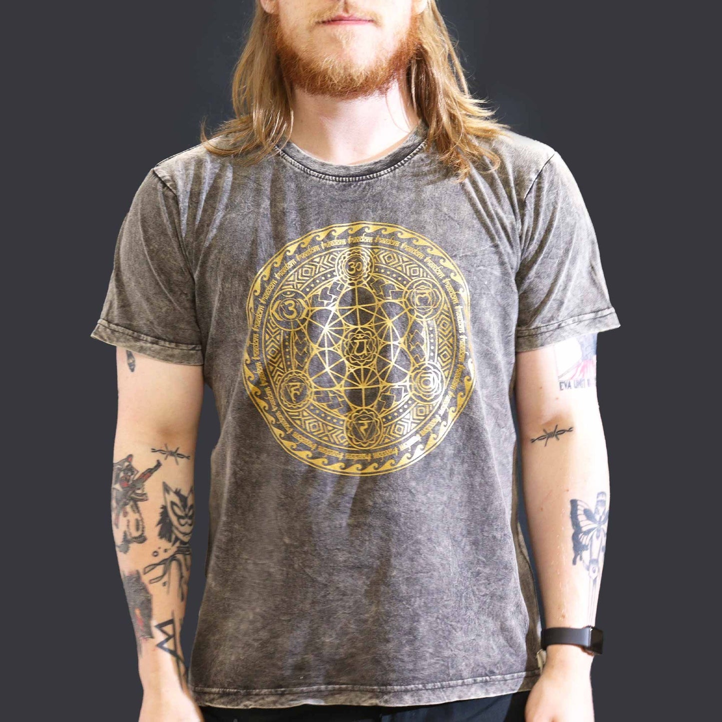 Camiseta Nomad Sari Grande - Chakra - Gris oscuro