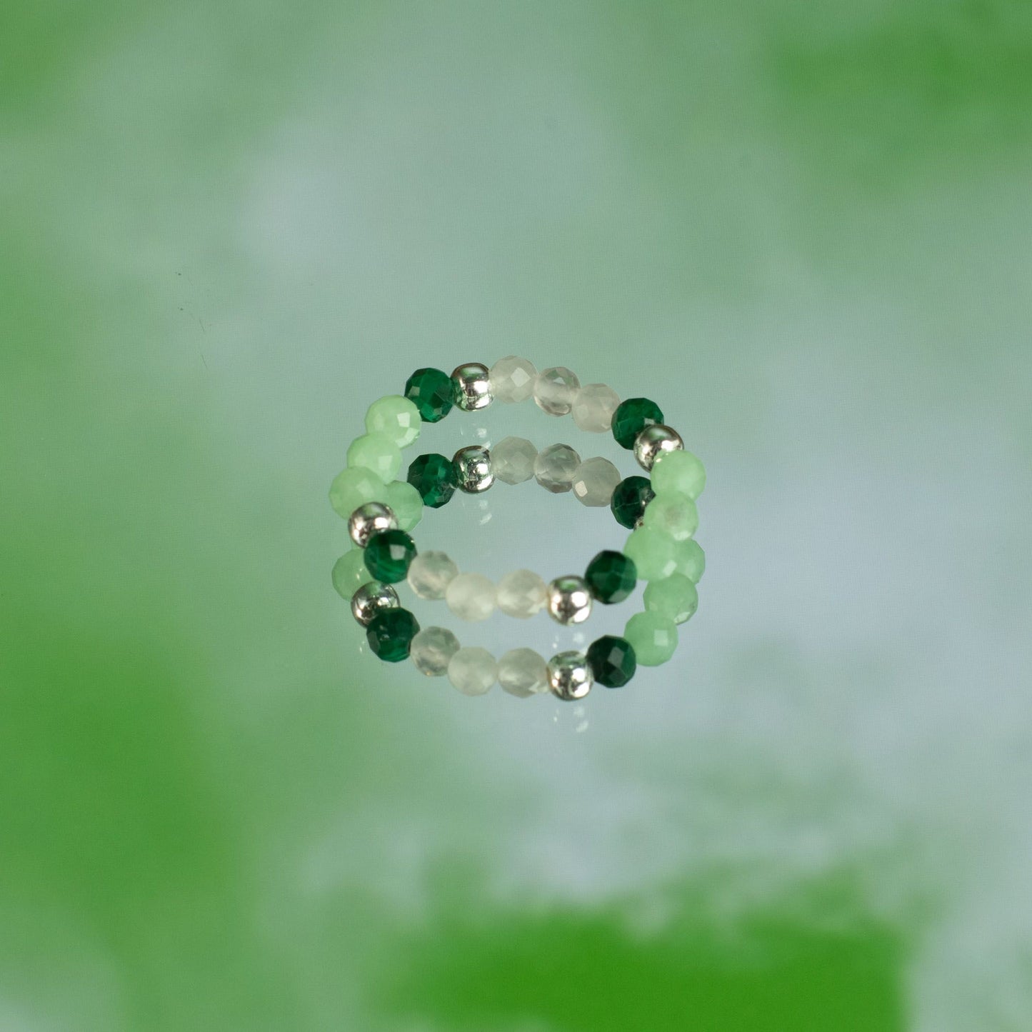 Set aus Ringen mit Nymphengeist-Edelstein – Waldgeist