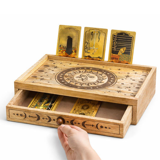 Geschnitzte Tarot-Box mit Sonne und Mond und Schublade