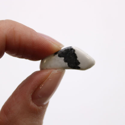 24 x Pequeñas piedras africanas - Howlita blanca - Magnesita