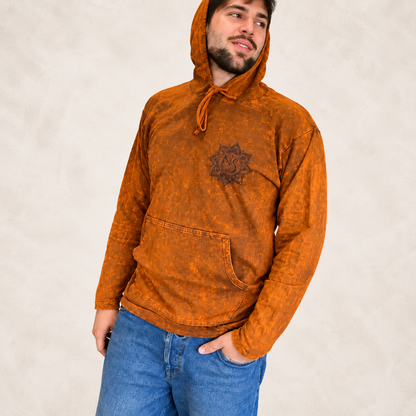 Camisa con capucha pequeña lavada a la piedra con bolsillo canguro - Naranja quemado