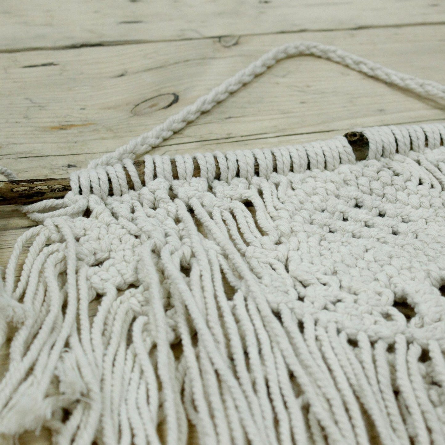 Tapiz Macramé Hogar y Corazón