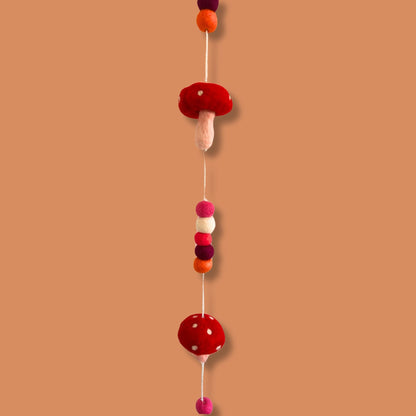 Colgante de Pared de Fieltro - Hongos de Sombrero Rojo