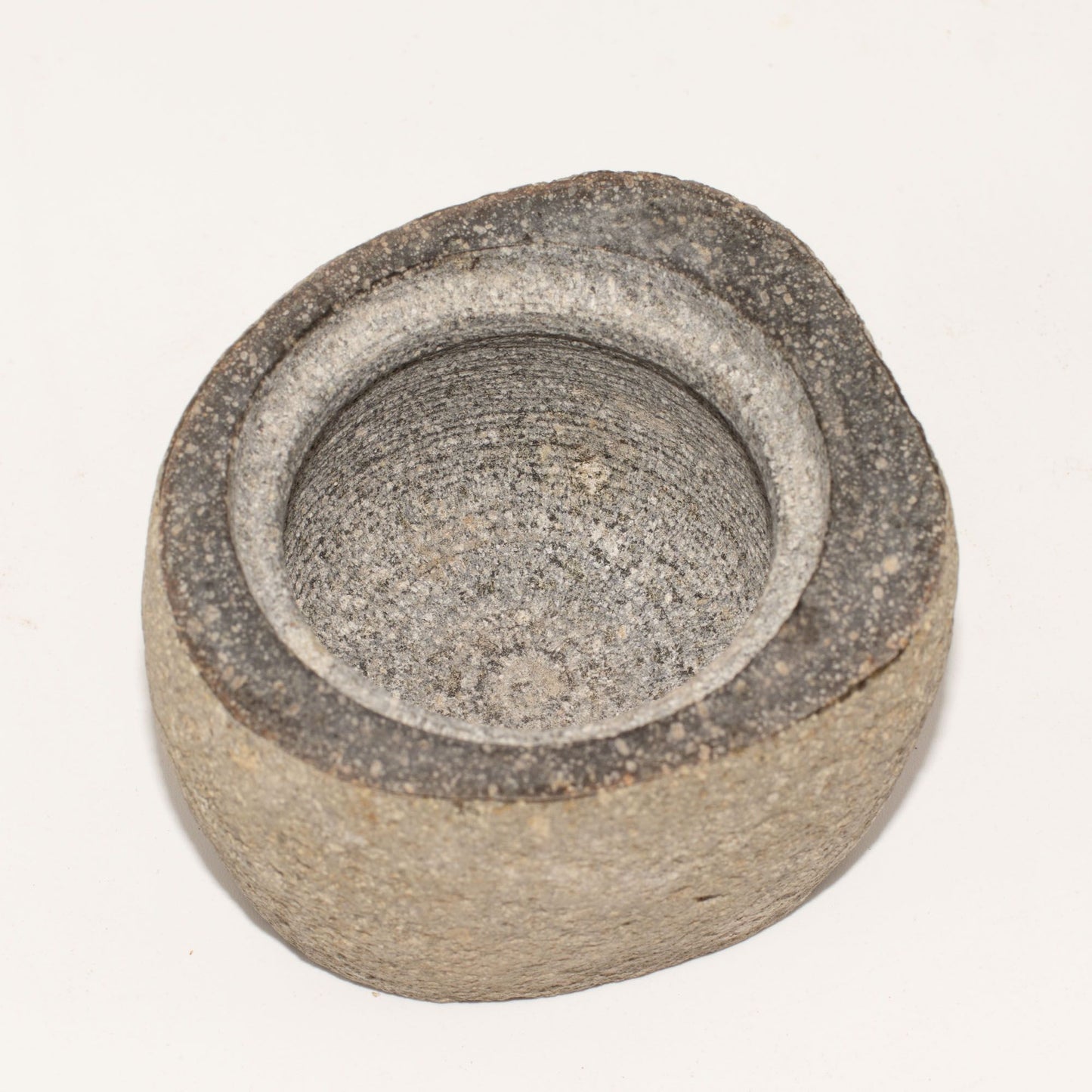 Jardinière en pierre de rivière naturelle pour enracinement - Petite (environ 9x7cm)