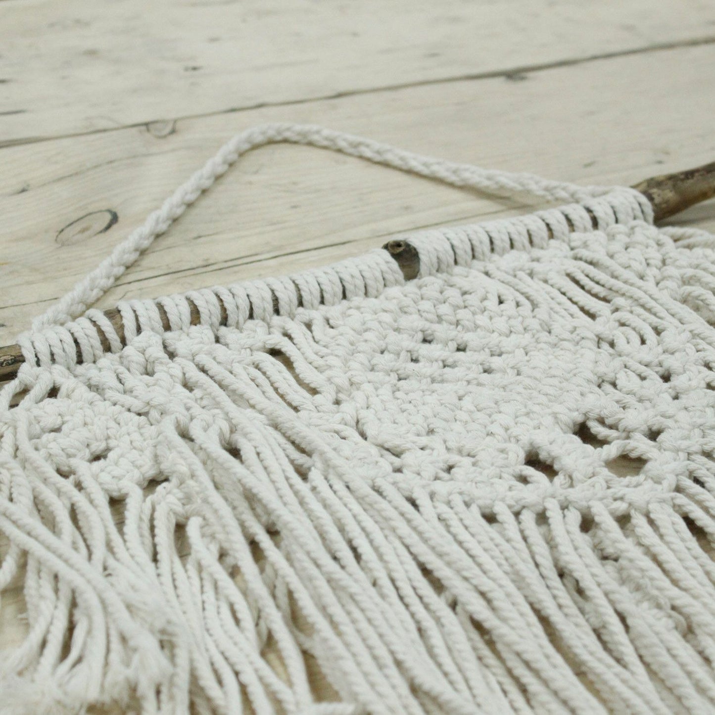 Tapiz Macramé Hogar y Corazón